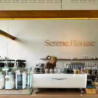 Serene House Cafe 