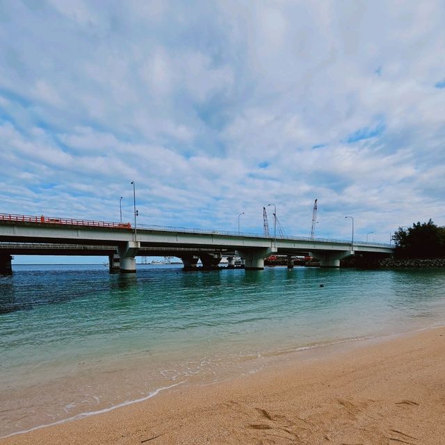 【沖繩】市區中沙灘，無需長途跋涉即可享受陽光與海水