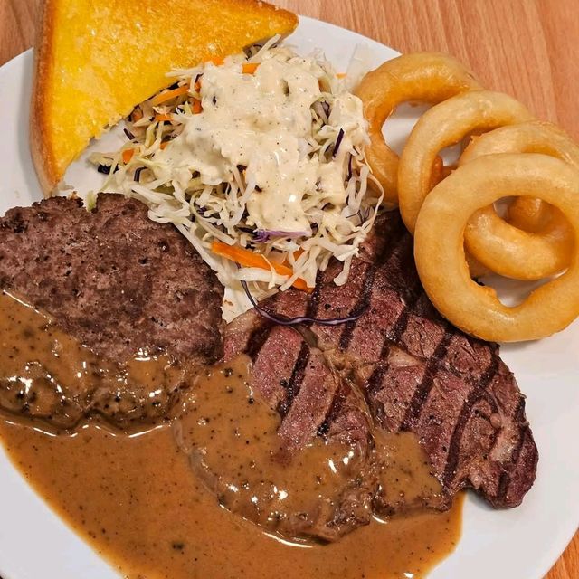 ร้านสเต็ก Eat Am Are 🥗🥩