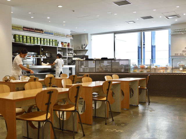 Rose Bakery Ginza: A Stylish Spot for Brunch Near Ginza Station