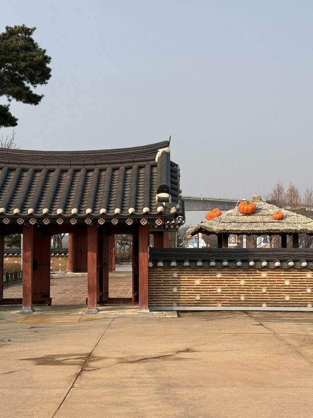 개방감 넘치는 아라뱃길 산책 코스