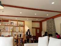 Spring 22 cafe ดำเนินสะดวก