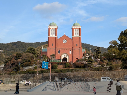 歴史的にも価値がある🤍【カトリック浦上教会（浦上天主堂）】 | Trip