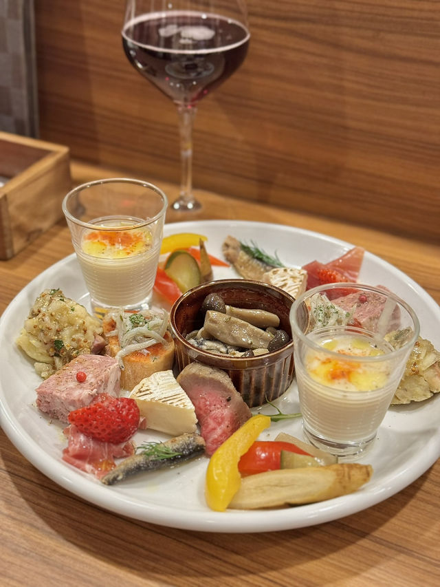 【大阪/北新地】隠れ家空間で本格ビストロ料理が味わえるお店