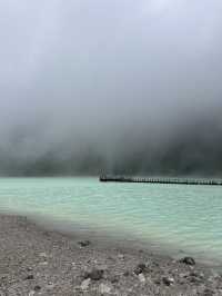 Attractions to visit in White Crater