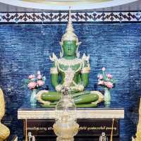 ไหว้พระ🛕🪔พระแก้วมรกตและหลวงพ่อหยกขาวศักดิ์สิทธิ์