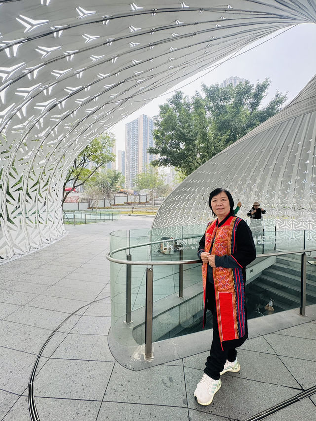 จุดเช็คอินถ่ายรูป ห้าง The Ring ฉงชิ่ง 🇨🇳