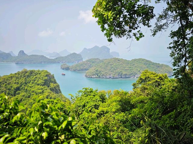A must if in Samui: Mu Ko Ang Thong National Marine Park