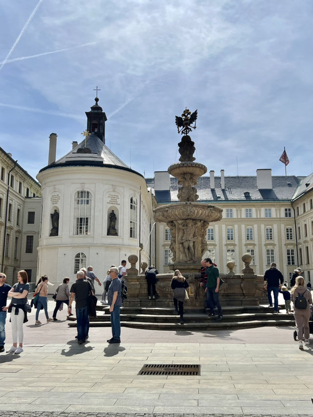 Spring in Prague: A Visit to Prague Castle🌷
