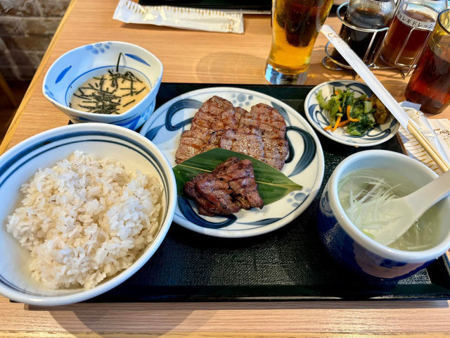 東京上野站前必吃的烤牛舌