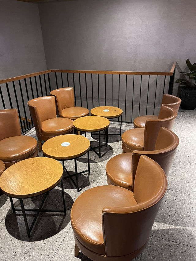 Spring sips: Starbucks Reserve at WOLO
