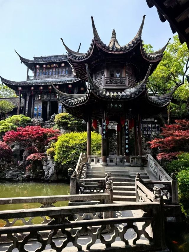 Hu Xueyan's Former Residence– A Merchant Prince's Lavish Legacy