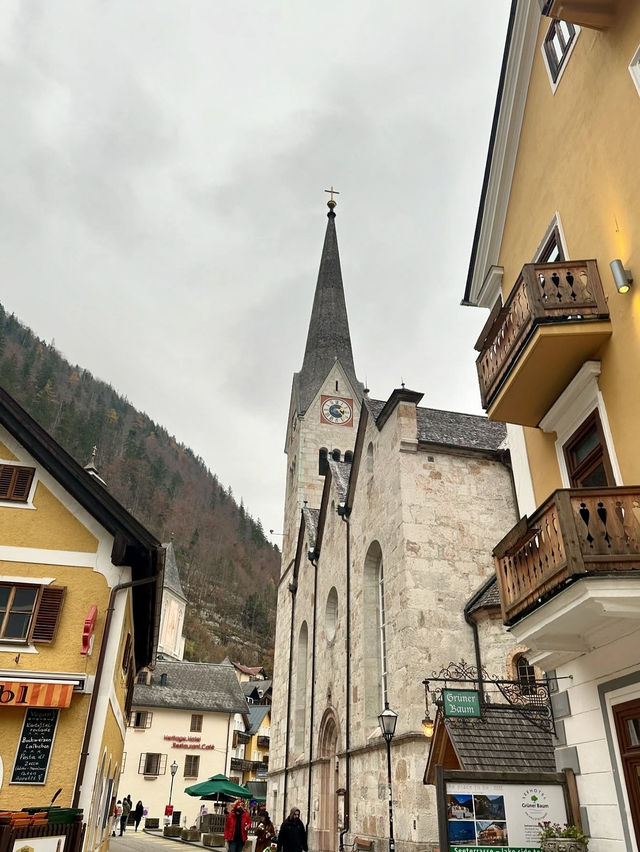 A Day in Hallstatt, Austria: The Ultimate Romantic Itinerary to Propose