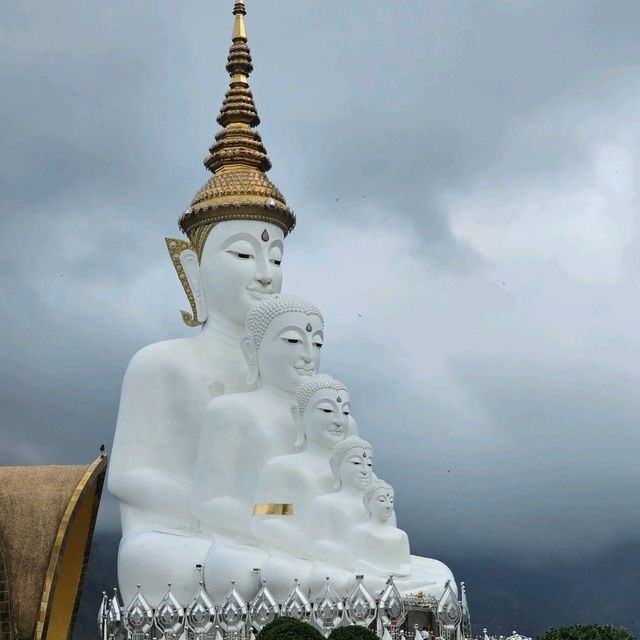 พระธาตุผาซ่อนแก้ว  ●เพชรบูรณ์●