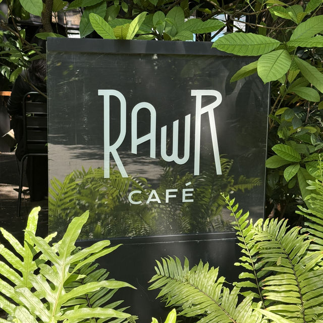 RAWR CAFE