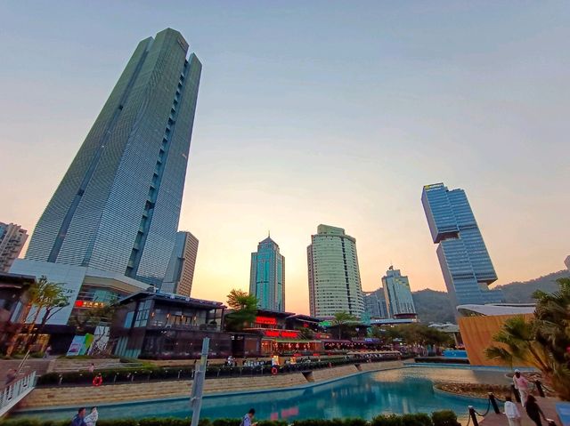 Sea World 海上世界 & Sea World Cultural Art Center 