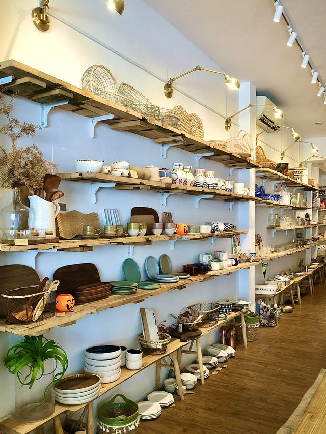 Chai, Coffee & Cultural Charm — A Morning on Arab Street