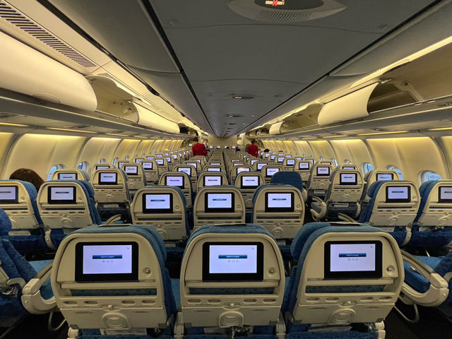 Cathay Pacific เป็น
