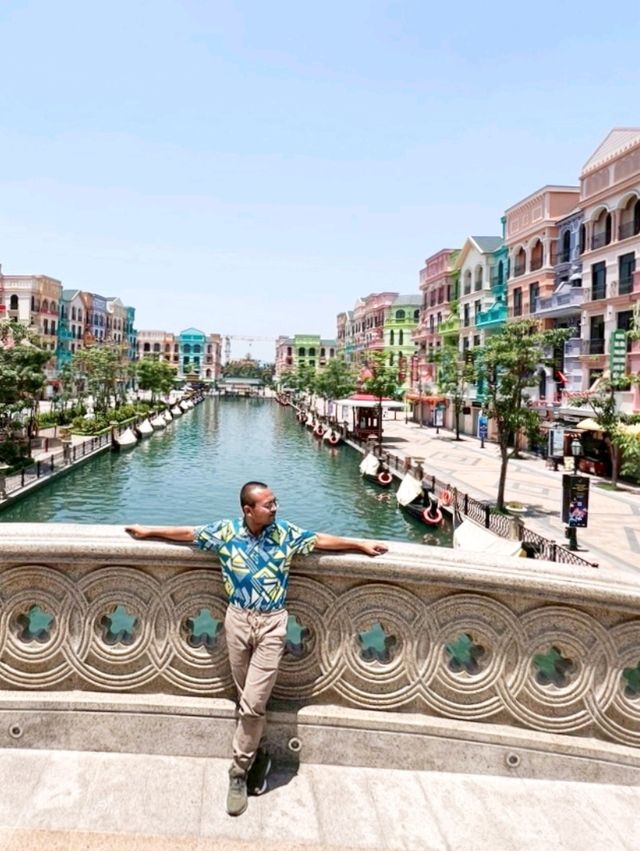 ถ่ายรูปสวย ๆ ที่ Maga Grand World Hanoi