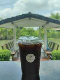 SHINE 'S COFFEE คาเฟ่ปากเกร็ด นนทบุรี