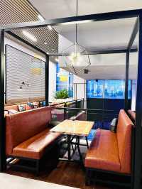 Moxy Putrajaya – Where Business Meets Bold Style