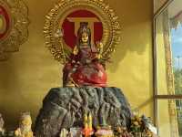 วิหารศรีสิทธิมุรธาวารี เกาะลอย