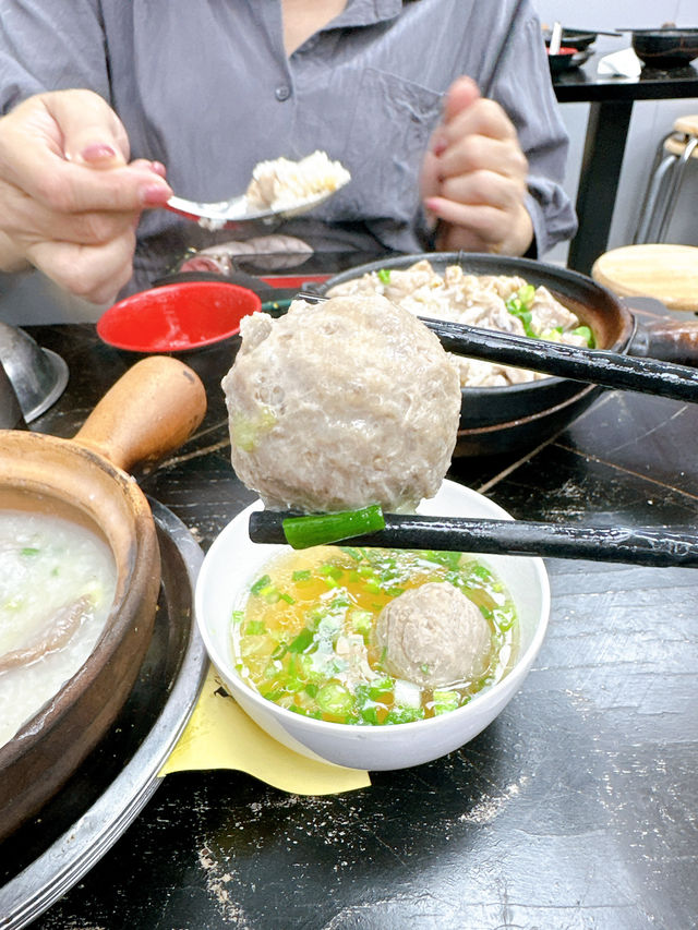 香港🇭🇰興記煲仔飯～好食