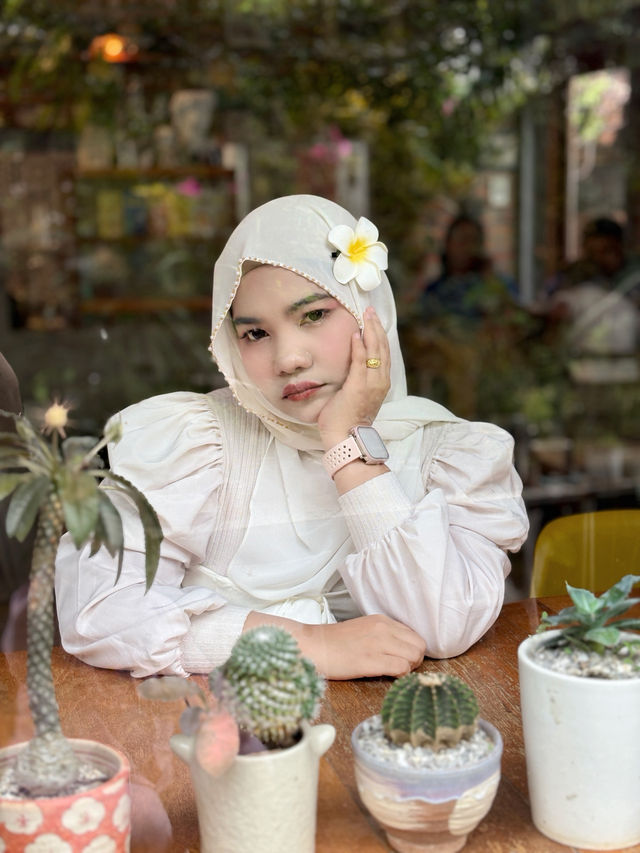 Little art coffee - คาเฟ่ ทุ่งสง 