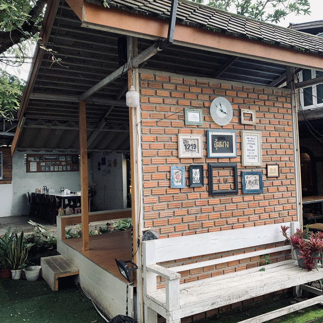 ร้านบ้านครูซัน อุ้มผาง | ตาก