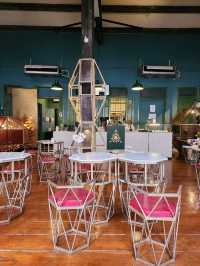 【バンコク】アンティーク風隠れ家カフェ🌼Arteasia Desserts & Cafe
