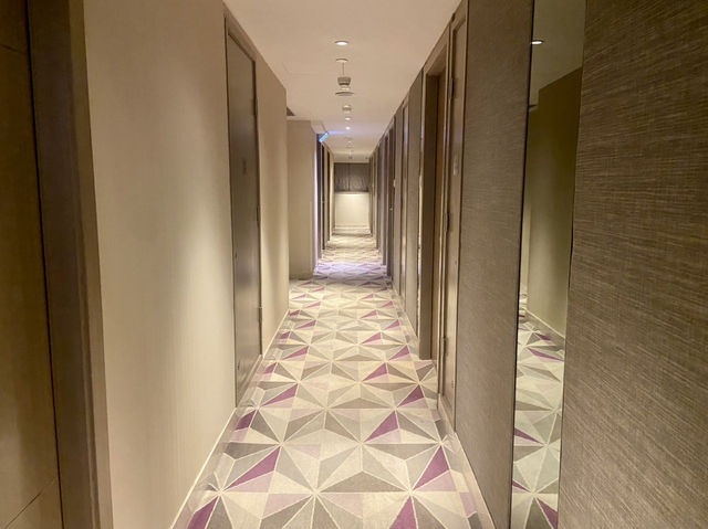 香港荃灣麗絲酒店🏨現代便利的完美選擇✨