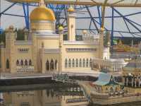 Brick by brick, we built the world: Miniland