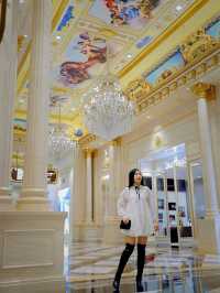 สัมผัสความหรูที่ The Pariisian🗼
