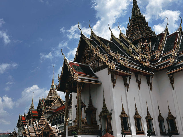 The grand palce memorable trip 
