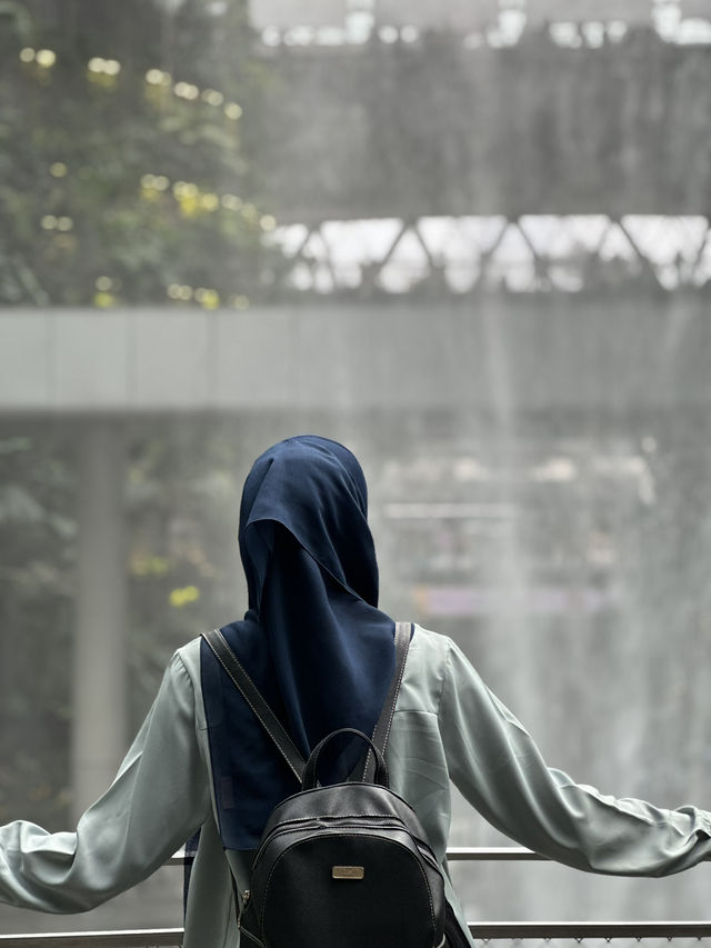 Jewel Changi Airport: The Only Airport That’ll Make You Miss Your Flight… ON PURPOSE. 