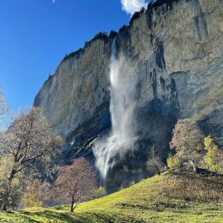 Lauterbrunnen: A Fairytale Valley of 72 Waterfalls & Alpine Magic
