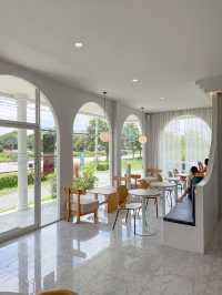 ROASTNIYOM - สาขาดอยสะเก็ด คอกาแฟห้ามพลาด