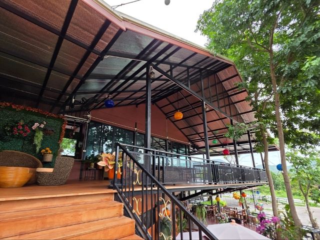 ร้านอาหาร Vibe ดี ในแก่งกระจาน ที่มาแล้วต้องรัก!
