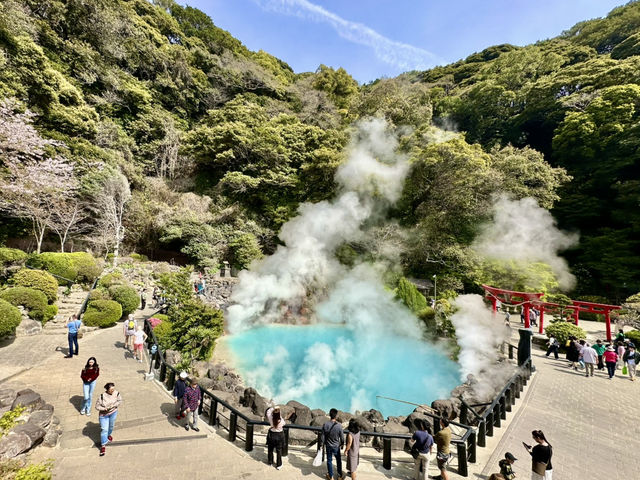 “Boiling Blue Beauty”: A Surreal Stop in Beppu’s Hells