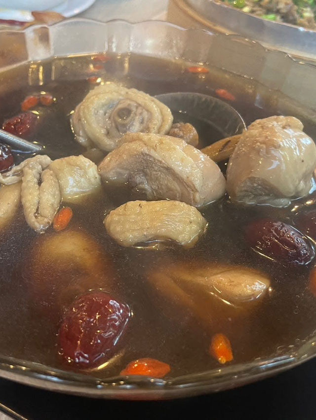 苗栗雅聞七里香玫瑰森林走