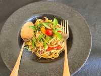 อิ๊กซ์ฟอร์เรสเต้ (ix foreste’) ร้านในป่า ริมถนนใหญ