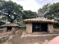 🏡一腳踏進濟州古代生活現場！《城邑民俗村》：這不只是村落，是一座活著的歷史博物館！🌾⛰️