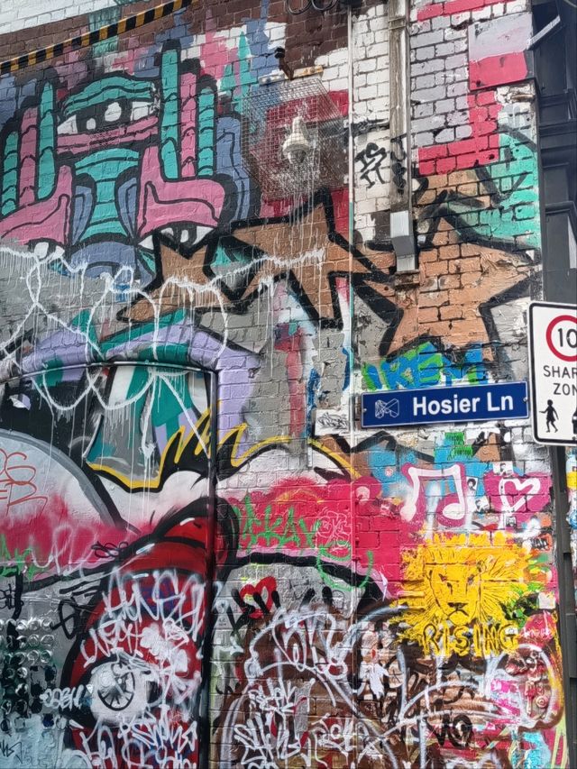 A Lane Dedicated to Graffiti
