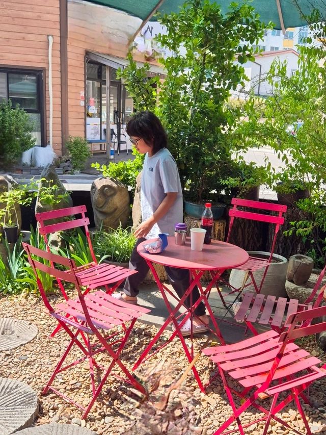거창 일찍문여는 테라스있는 ☕️ 커피테스형