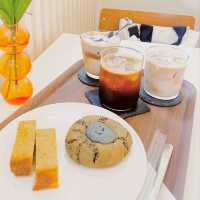Reve Cafe
