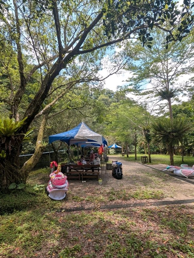 新北「坪林 天山親水農場」玩水烤肉趣！炎炎夏日的渡假勝地