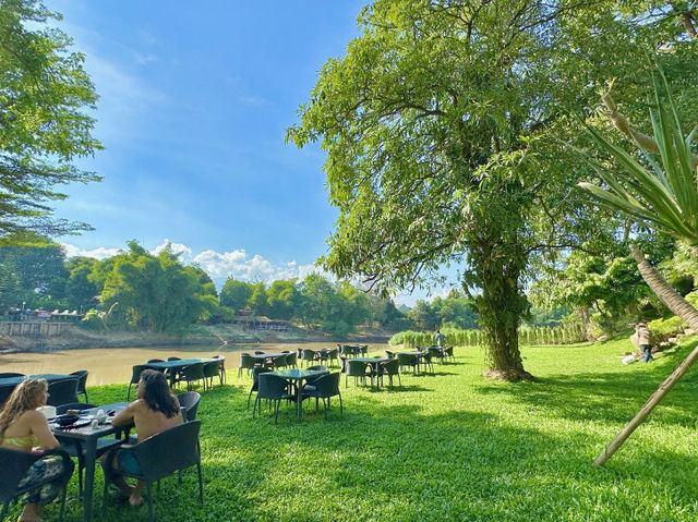 치앙마이를 가로지르는 아름다운 풍경 명소 Ping river
