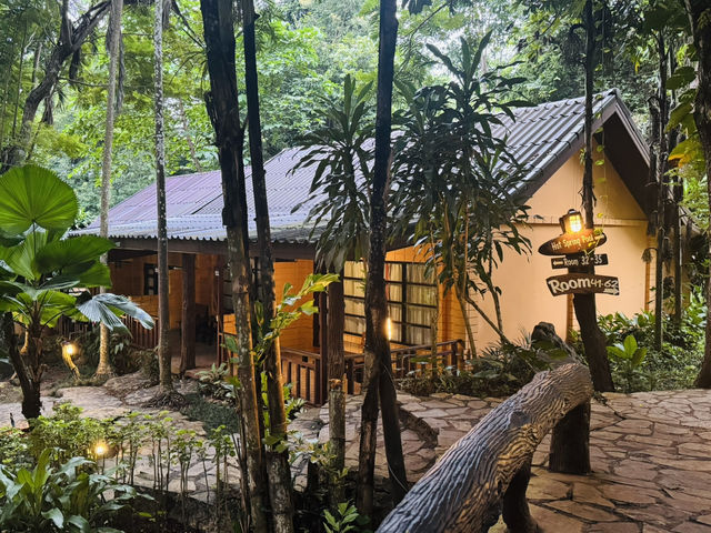 Home Phutoey River Kwai Hotspring Resort 