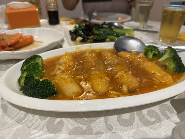 🦀 Feasting on Freshness at 肥肥蟹 Fei Fei Crab, Straits Quay