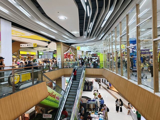 曼谷Big C超市購物體驗，挖寶泰式伴手禮。